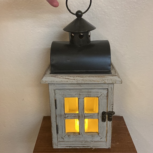 Vintage Other - Vintage Wood & Metal & Glass Farmhouse Beach Style Lantern w LED Candle